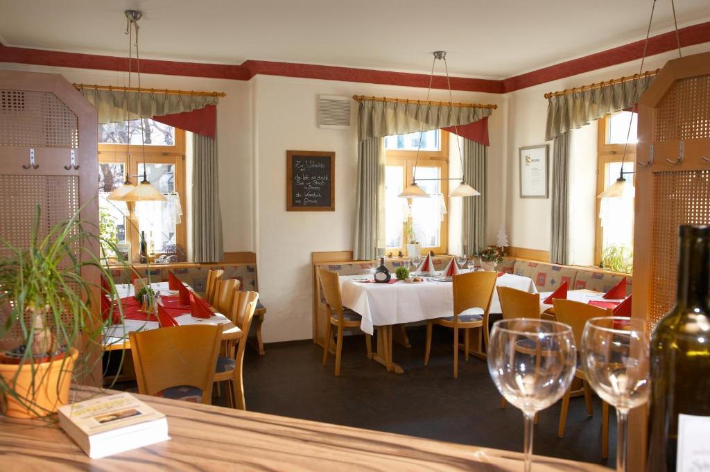 Gasthof Zum Goldenen Lamm Wettelsheim Exteriér fotografie